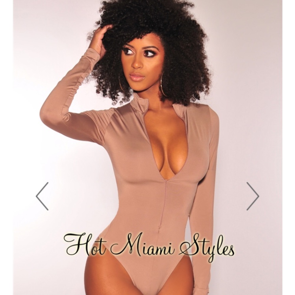 ❌SOLD❌ Mocha long sleeve bodysuit